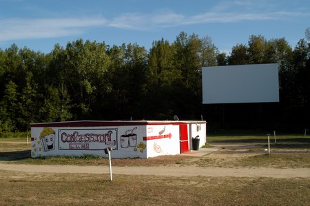 Hi-Way Drive-In Theatre - Concession And Screen Day (newer photo)